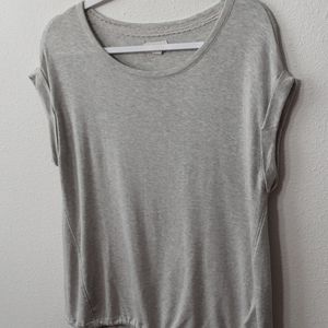 Cupio gray model t-shirt with tie preowned